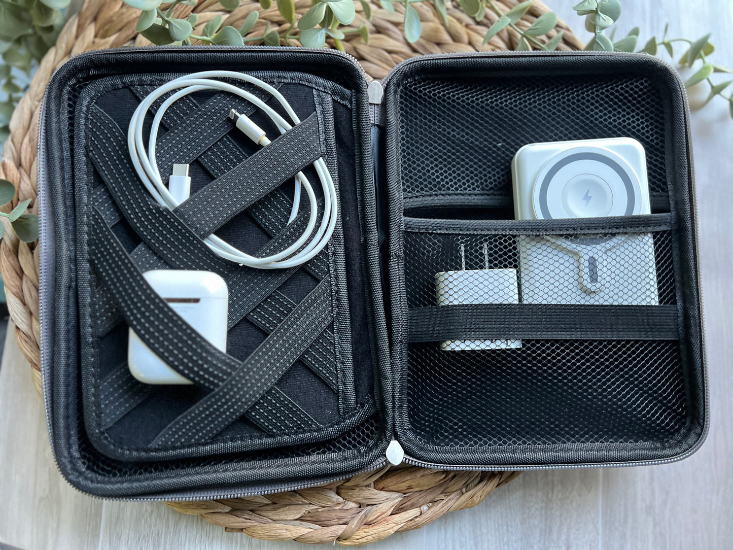 Leatherette Cord Case
